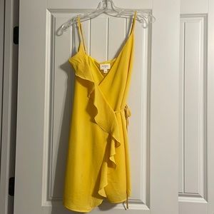 Everly yellow wrap dress. Size M.